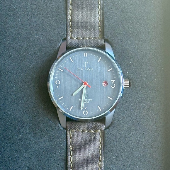 Triwa Humanium Hu39D Slate Watch - Picture 2 of 5